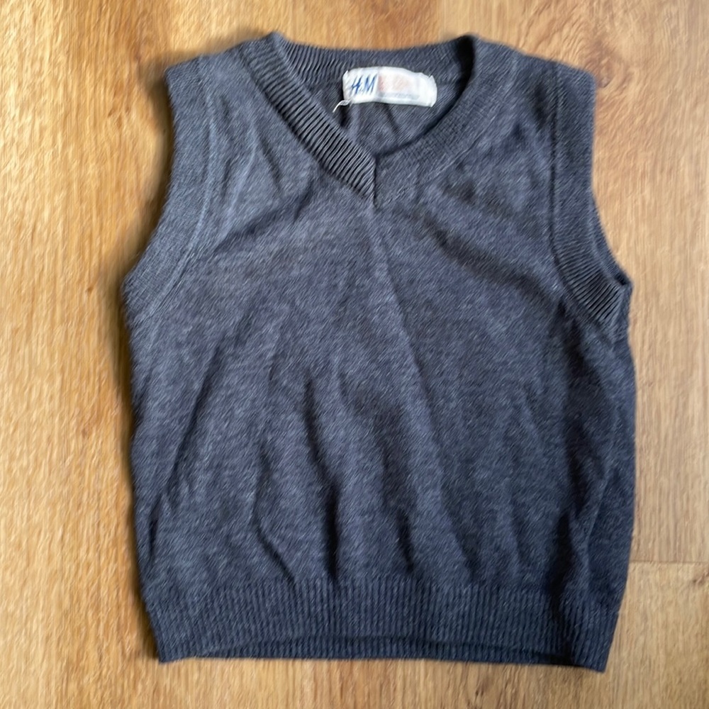 (5 for $30) H&M V neck Sweater vest